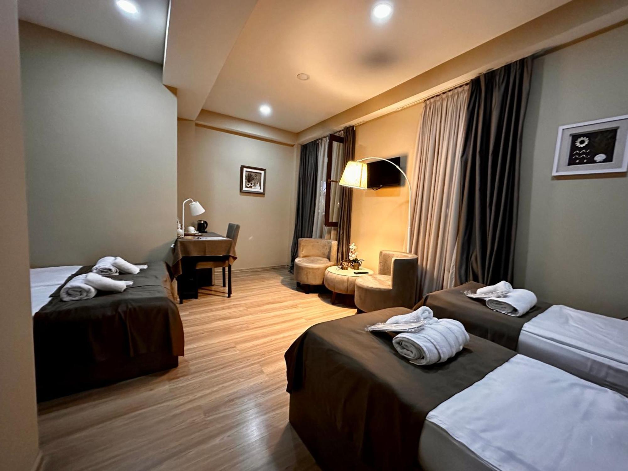Terrace Tbilisi Center Hotel Kültér fotó