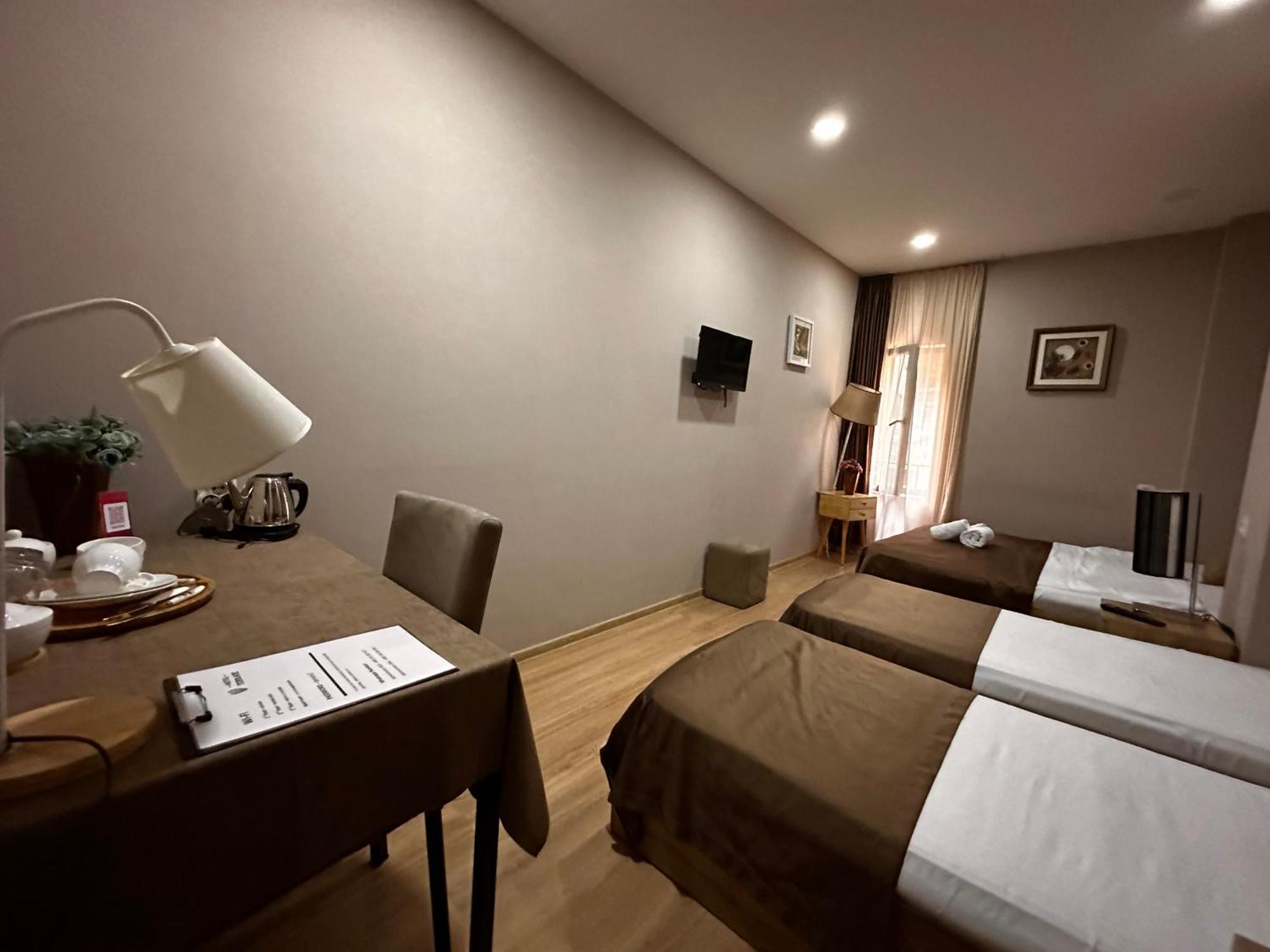 Terrace Tbilisi Center Hotel Kültér fotó